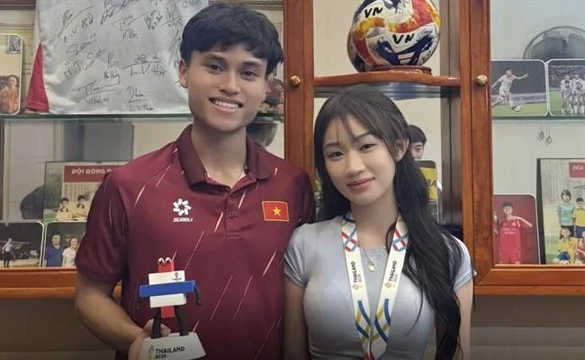 Đa dạng trò chơi 18win đá gà